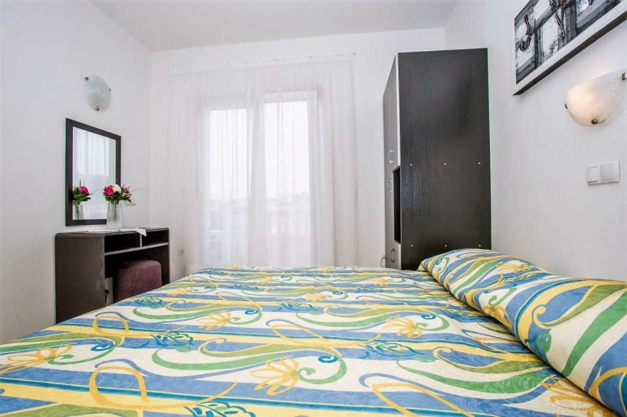Apartments Macolic Раб Экстерьер фото