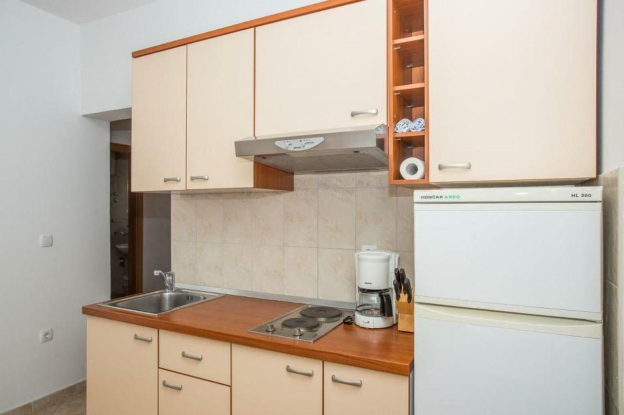Apartments Macolic Раб Экстерьер фото